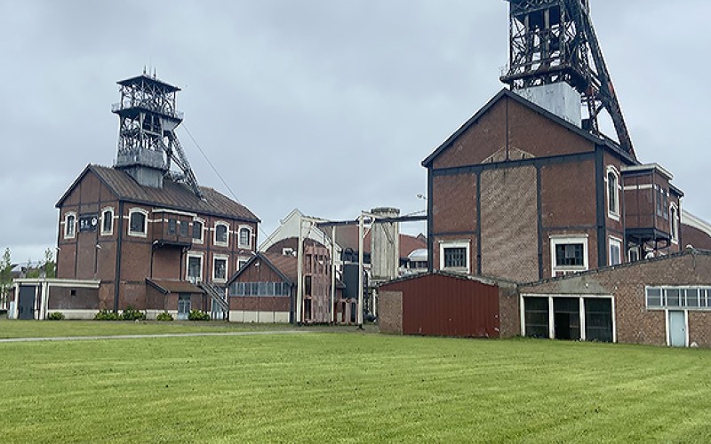 studio-weg-batiment-des-machines-au-9-9bis_9-9bis-oignies-studio_weg.jpg