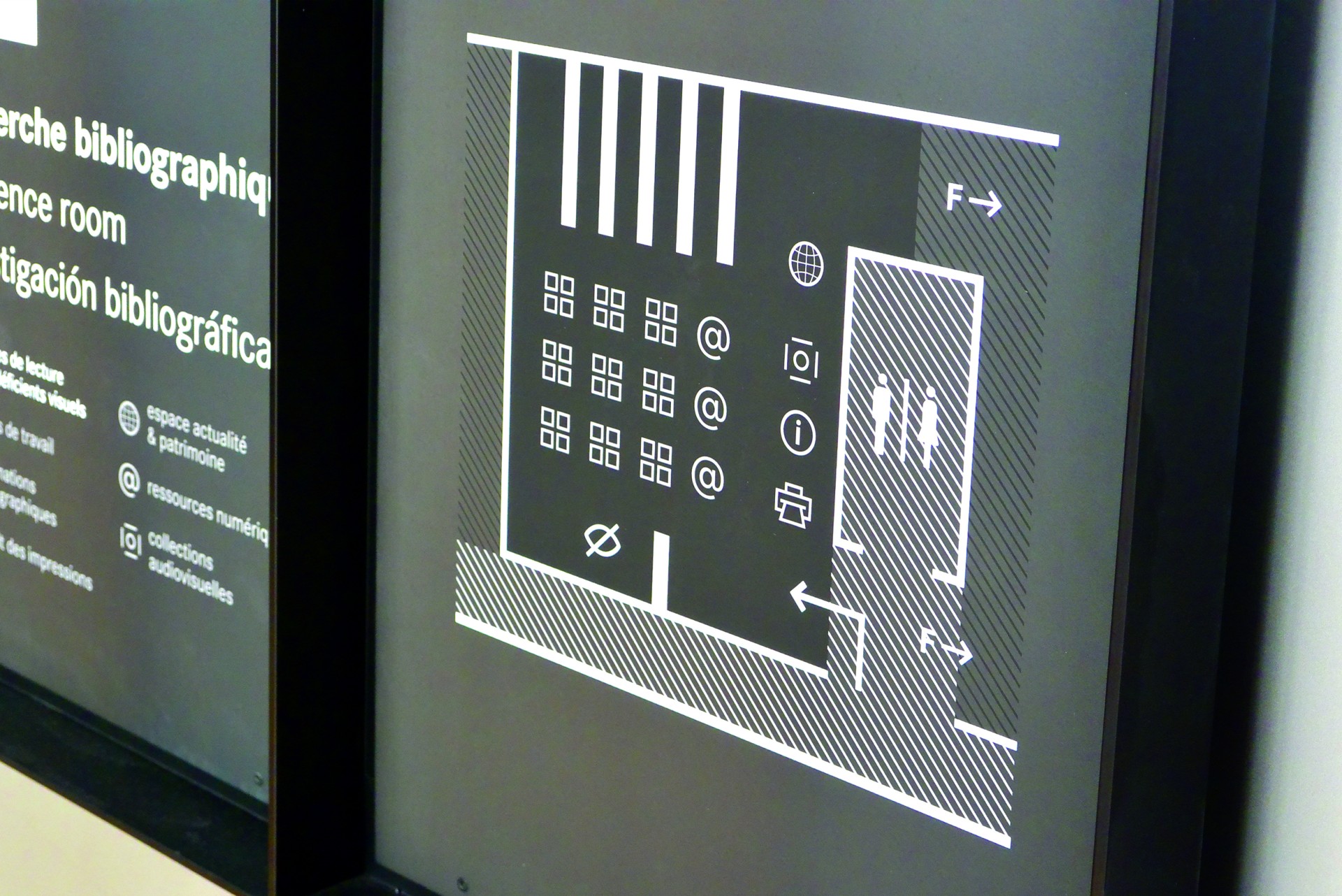 studio-weg-bnf-francois-mitterrand_bnf-signaletique-studio-weg-16.jpg