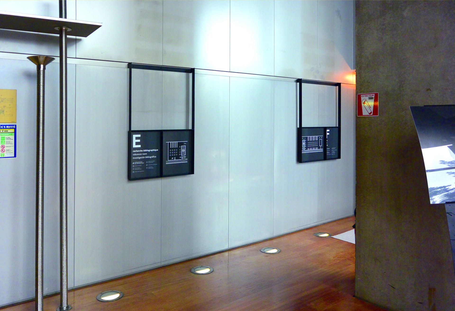 studio-weg-bnf-francois-mitterrand_bnf-signaletique-studio-weg-14.jpg