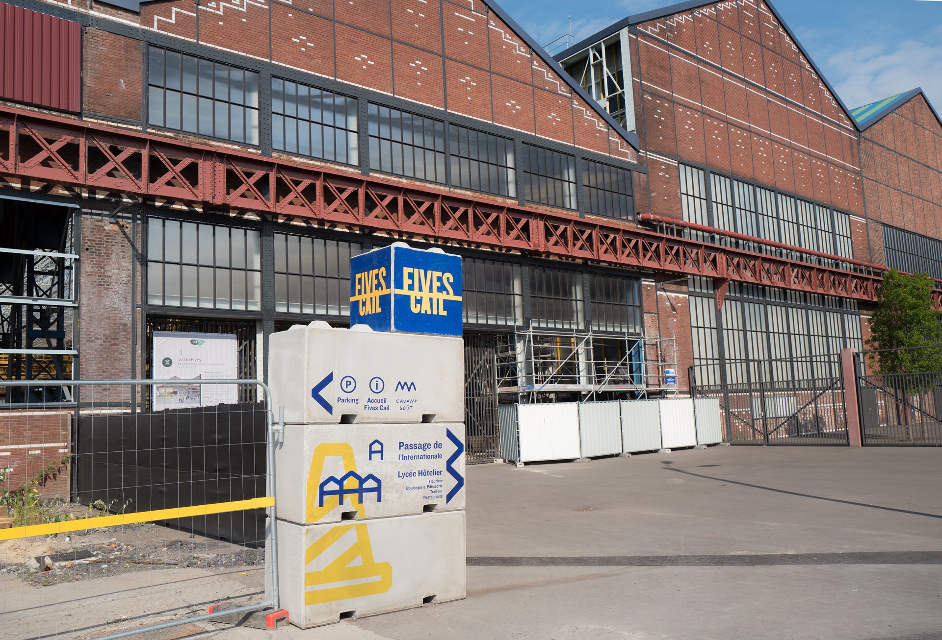 studio-weg-fives-cail_signaletique_chantier_fives_cail_studio_weg_02.jpg