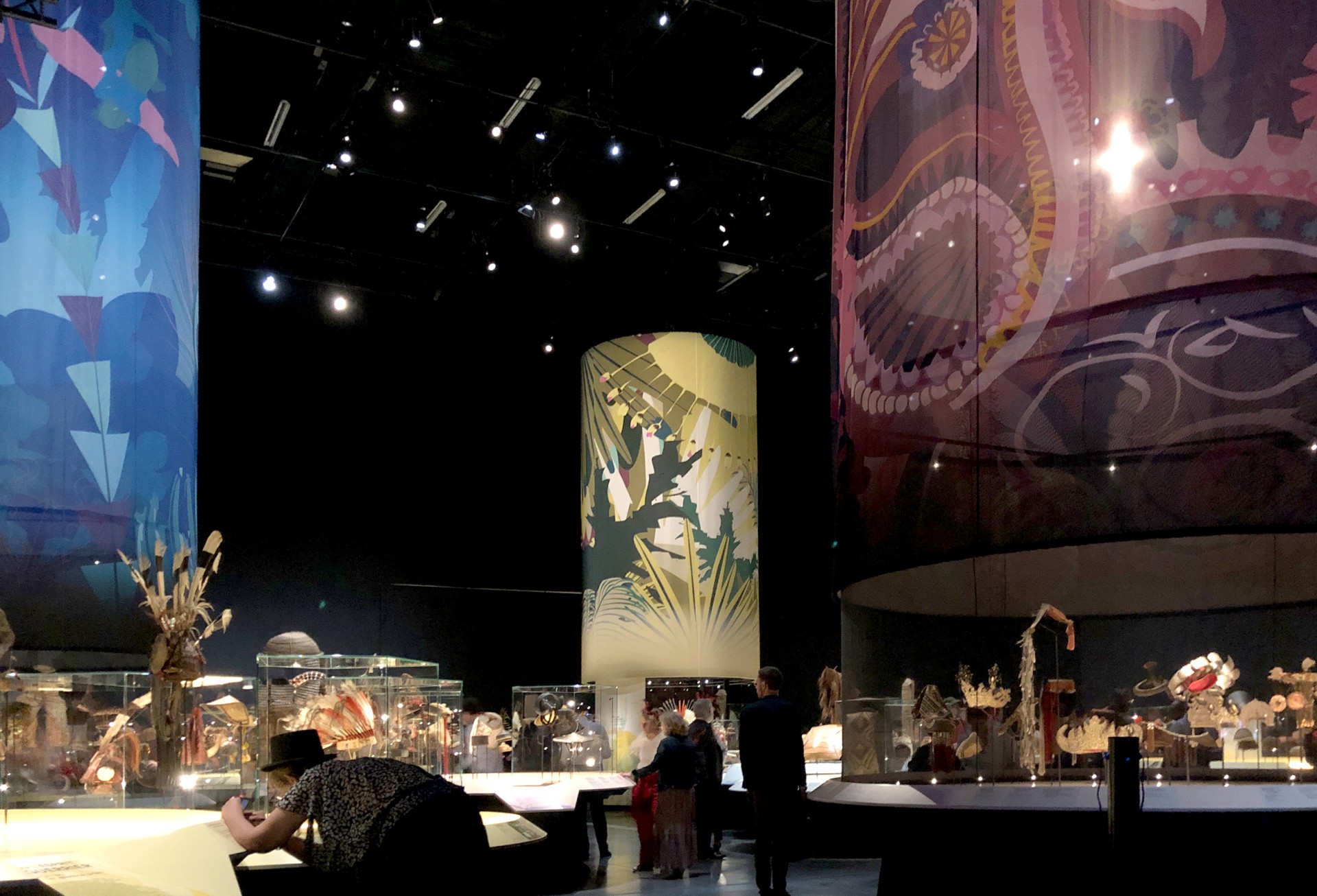 studio-weg-le-monde-en-tete_graphisme_exposition_musee_confluences_studio_weg_10.jpg