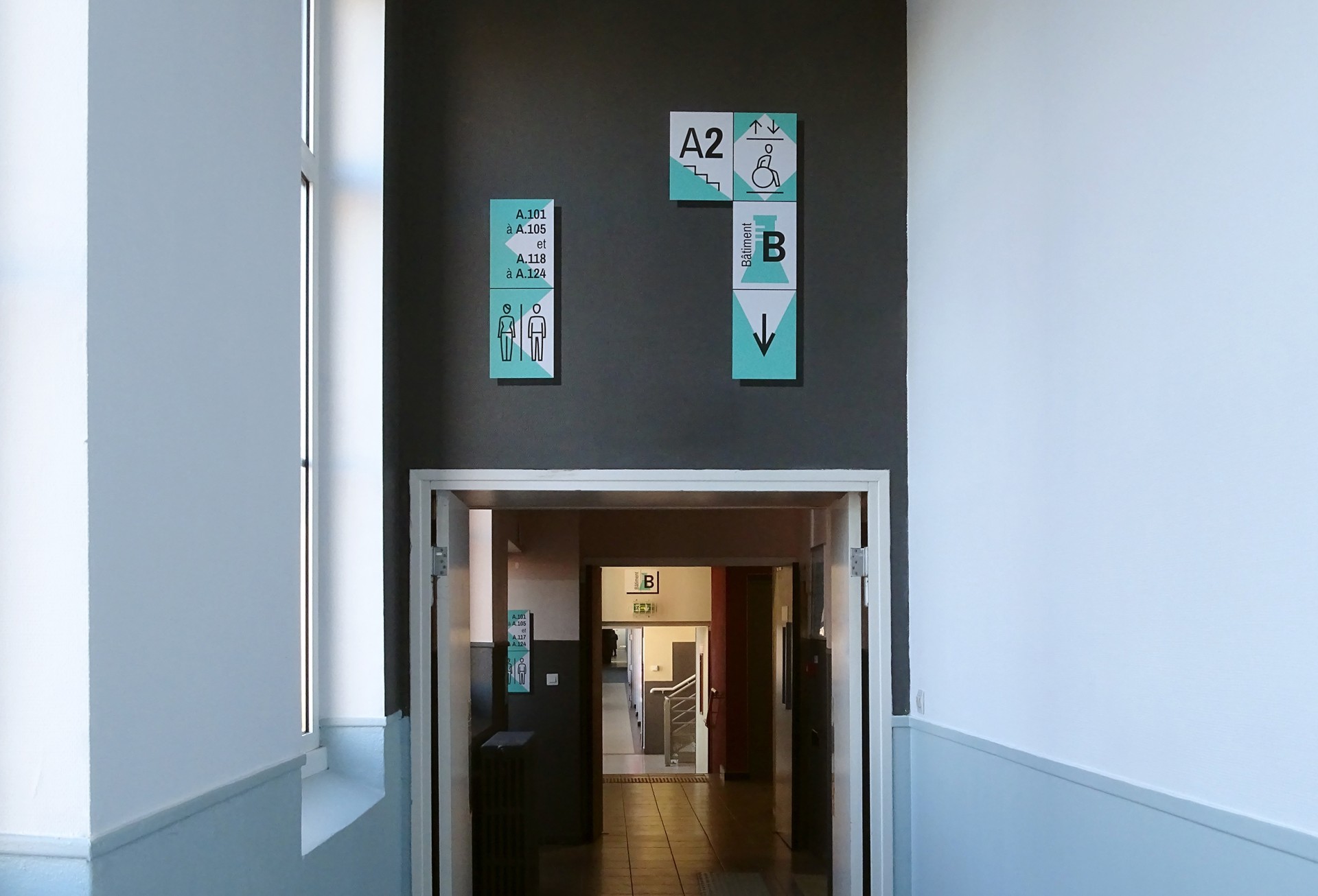 studio-weg-lycee-paul-hazard_signaletique-lycee-paul-hazard-armentieres-studio_weg-04.jpg