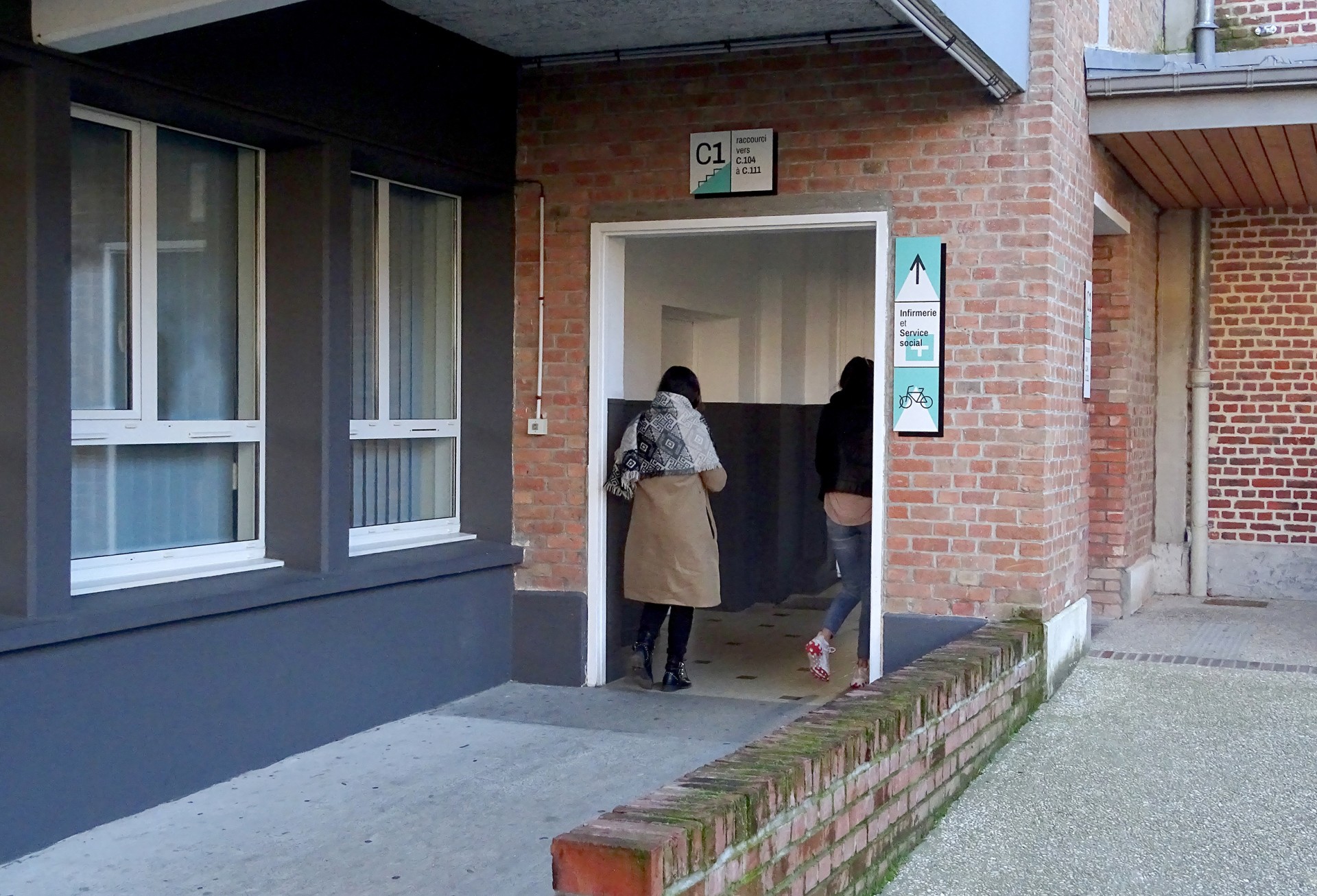studio-weg-lycee-paul-hazard_signaletique-lycee-paul-hazard-armentieres-studio_weg-12.jpg