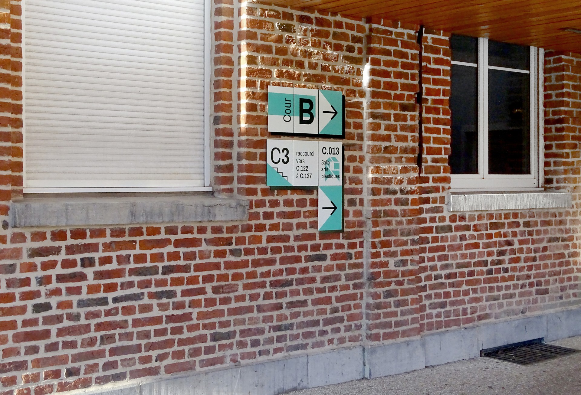 studio-weg-lycee-paul-hazard_signaletique-lycee-paul-hazard-armentieres-studio_weg-16.jpg