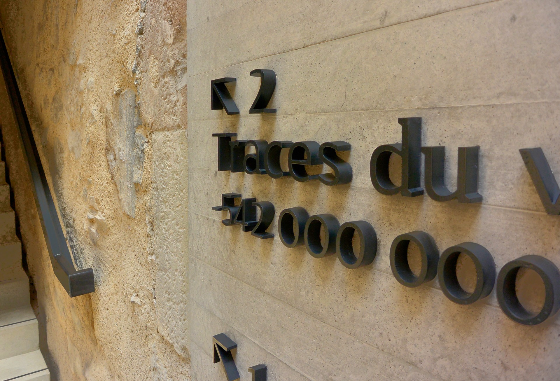 studio-weg-musee-de-lodeve_lodeve-signaletique-studio_weg_13.jpg