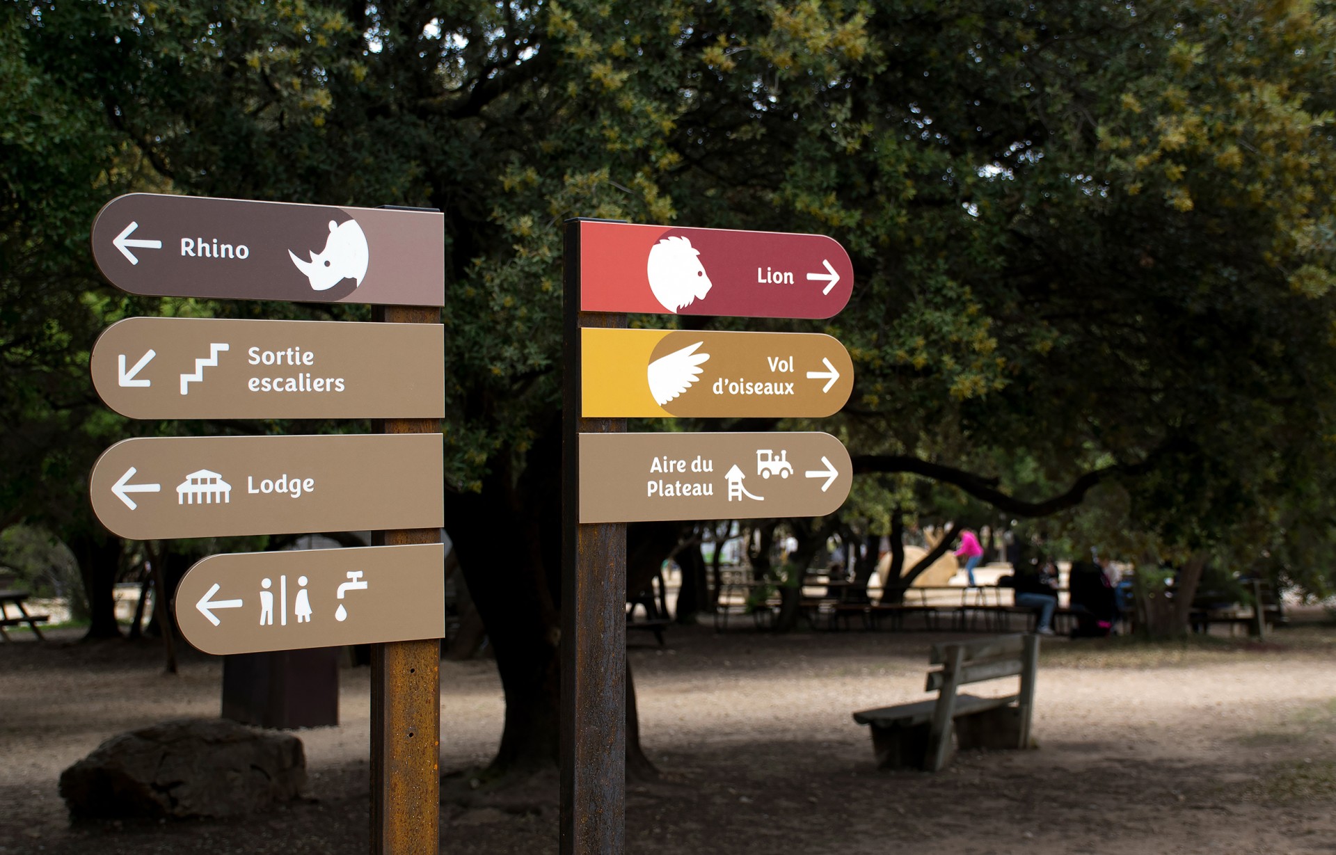 studio-weg-parc-animalier-de-la-barben_signaletique-parc-barben-studio-weg-17.jpg